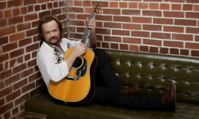 Travis Tritt Comes To Van Wezel  Image