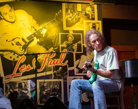Guitar Legend Scott Henderson Offers 10-Week Guitar Course Image