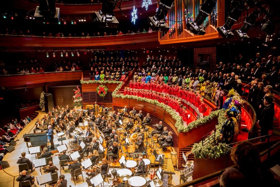 A Philly POPS Christmas Runs December 1-19 Image