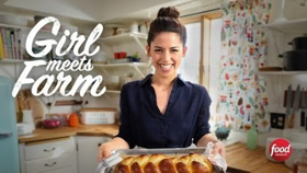 Molly Yeh Returns to Food Network with GIRL MEETS FARM 