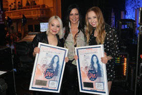 Sara Evans Wraps Up CMT's 4th Annual Next Women of Country Tour 