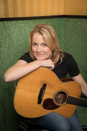 Kelly Willis' DON'T STEP AWAY Premieres at Billboard Image