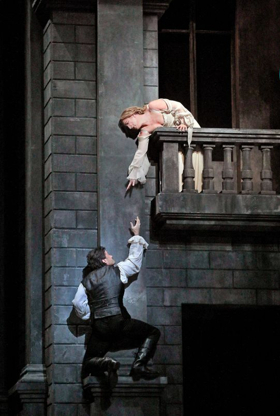 The Metropolitan Opera's Production of ROMEO ET JULIETTE Comes to The Ridgefield Playhouse in HD 