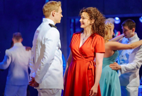 Review: AN OFFICER AND A GENTLEMAN, Edinburgh Playhouse Image