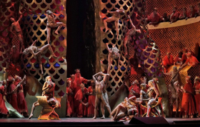 Review: Met Opera Season Opens with New SAMSON ET DALILA, in Crazy, Rich Philistine Style 