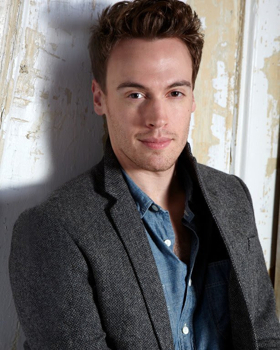 Erich Bergen to Have Some Bad Ideas as Next Doctor Pomatter in WAITRESS Image