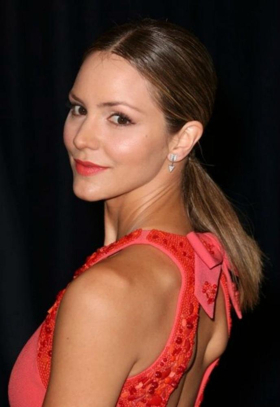 Order Up! Katharine McPhee to Take A Shift in WAITRESS on Broadway Image