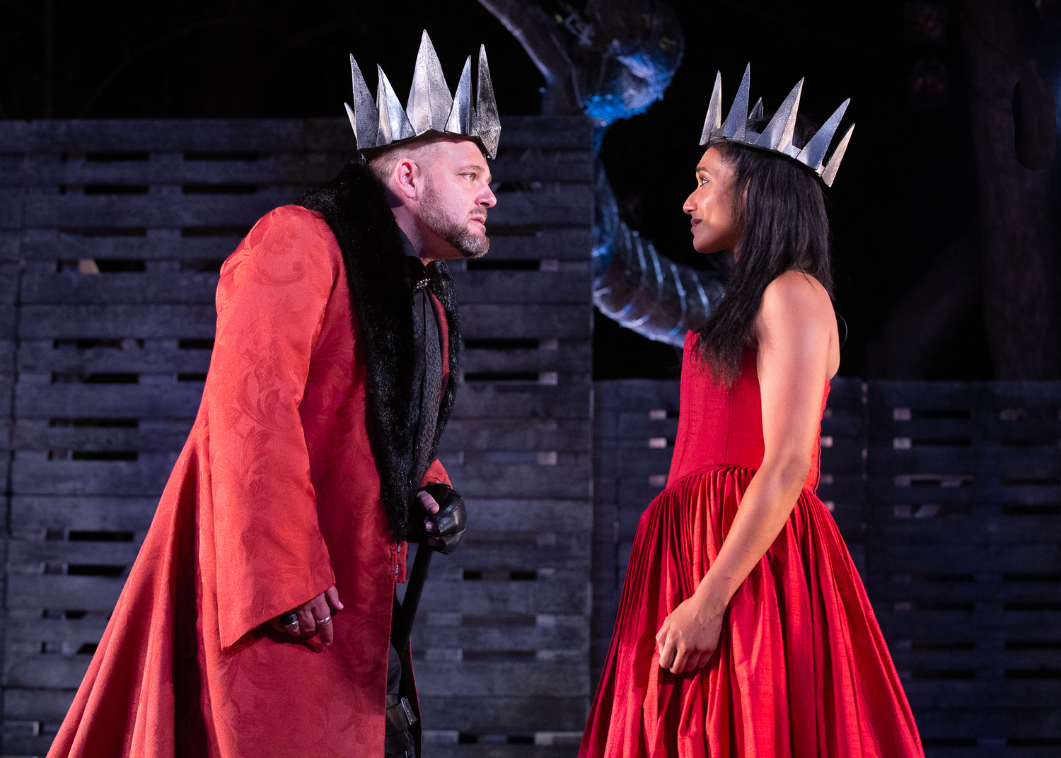 Review: Alan Committie Steals The Crown and Spotlight in Maynardville's RICHARD III Image