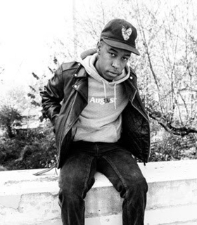 Emerging Artist KennyHoopla's Video For LOST CAUSE Premieres On Ones To Watch Image