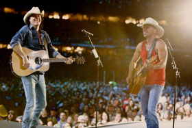 David Lee Murphy & Kenny Chesney's Duet EVERYTHING'S GONNA BE ALRIGHT Hits the Top 5 This Week 