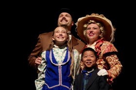 Review: MARY POPPINS The Broadway Musical Proves Anything Can Happen When You Let It Image