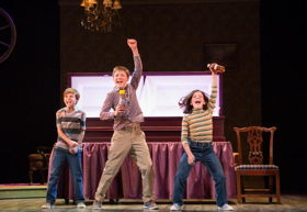 FUN HOME Sets Records and Adds Performances Through May 20 Image