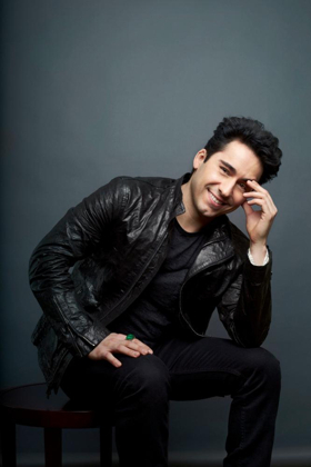 John Lloyd Young Returns to Feinstein's at the Nikko  Image