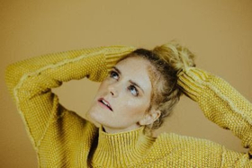 Megan Davies Shares Acoustic Video for 'Gimme' 