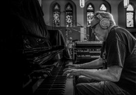 Stevie Ray Vaughan's Bandmate Reese Wynans to Release First Solo Album Image