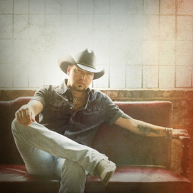 Jason Aldean Congratulates 2018 CMA Broadcast Awards Winners In Early Reveal Image
