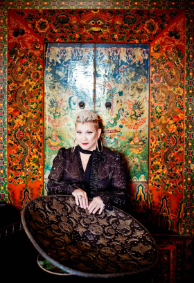 American Singer, Songwriter, Opera Diva Constance Hauman Releases New Album HIGH TIDES Image