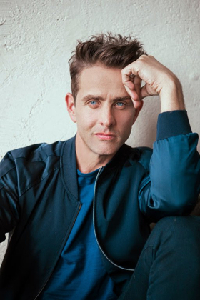 Joey McIntyre Returns to Broadway as Dr. Pomatter in WAITRESS This February Image