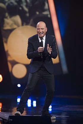 The CW Presents 3rd ANNUAL HOWIE MANDEL STAND-UP GALA, 1/10 Image