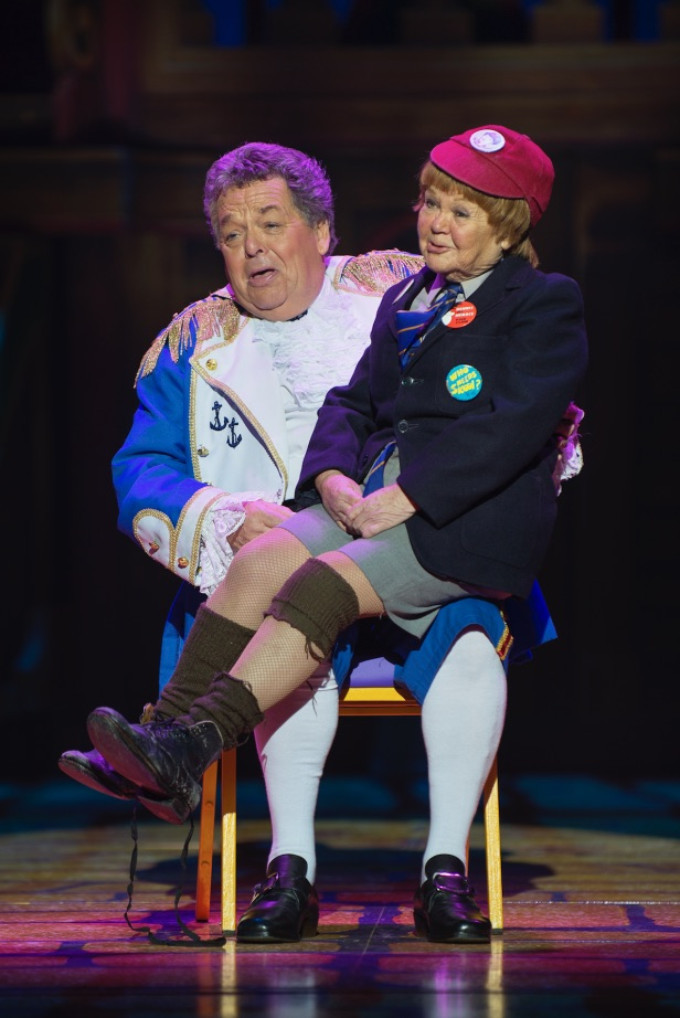 Review: DICK WHITTINGTON, Manchester Opera House 
