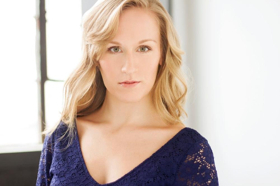Not a Bad Idea! Stephanie Torns to Play Jenna in WAITRESS Through Jan 6 Image
