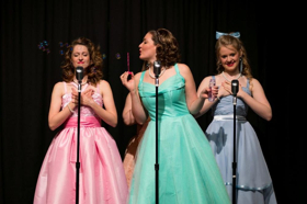 Servant Stage Presents THE MARVELOUS WONDERETTES Image