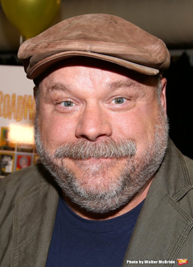 Exclusive Podcast: 'Behind the Curtain' Welcomes Three Time Tony Nominee Kevin Chamberlin Image