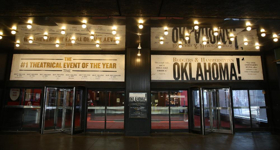 TV: Broadway Hits the Red Carpet at OKLAHOMA! Image