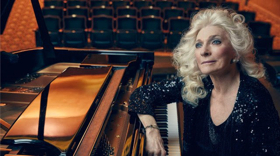 Judy Collins to Receive the 2019 Bistro Award for Lifetime Achievement  Image