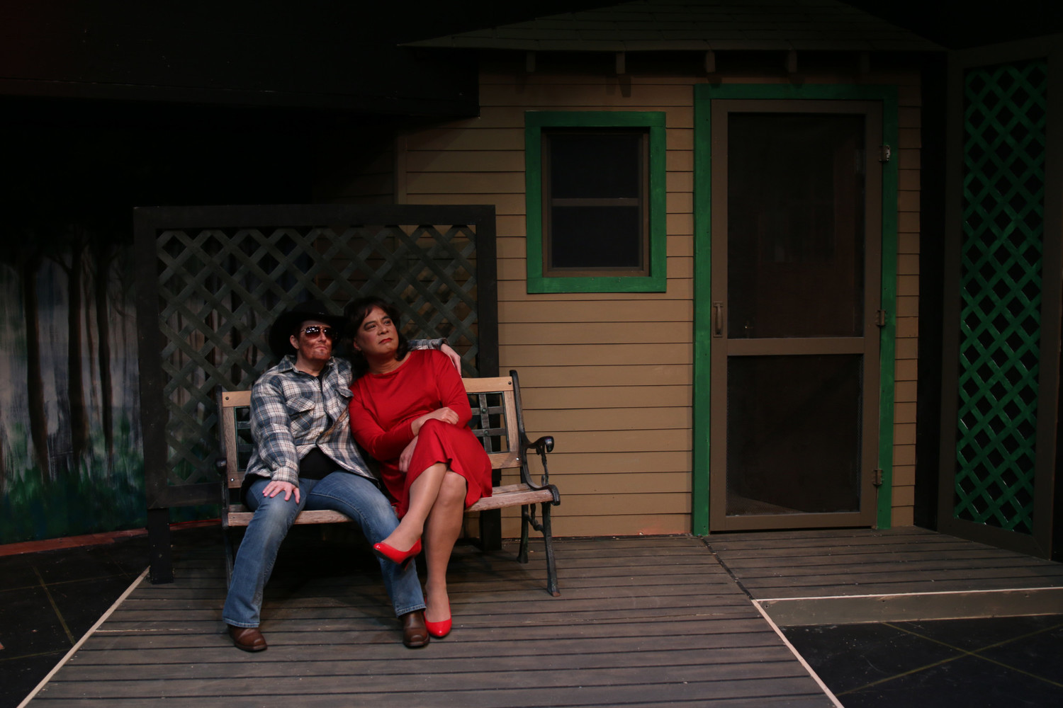 Review: SOUTHERN COMFORT at Stagecrafters Navigates Transgender Life in 1990's Rural Georgia Image
