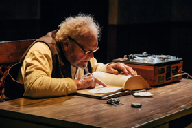 Review: Brian Dennehy Inhabits Lives Remembered in HUGHIE and KRAPP'S LAST TAPE at the Geffen Playhouse  Image