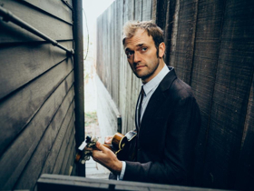Chris Thile Leads Five-Concert Residency Throughout Carnegie Hall's 2018–2019 Season Image