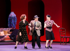Review: Michael Arden Directs ANNIE with Creative Ingenuity at the Hollywood Bowl Image
