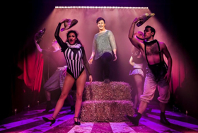 Review: PIPPIN, Southwark Playhouse Image