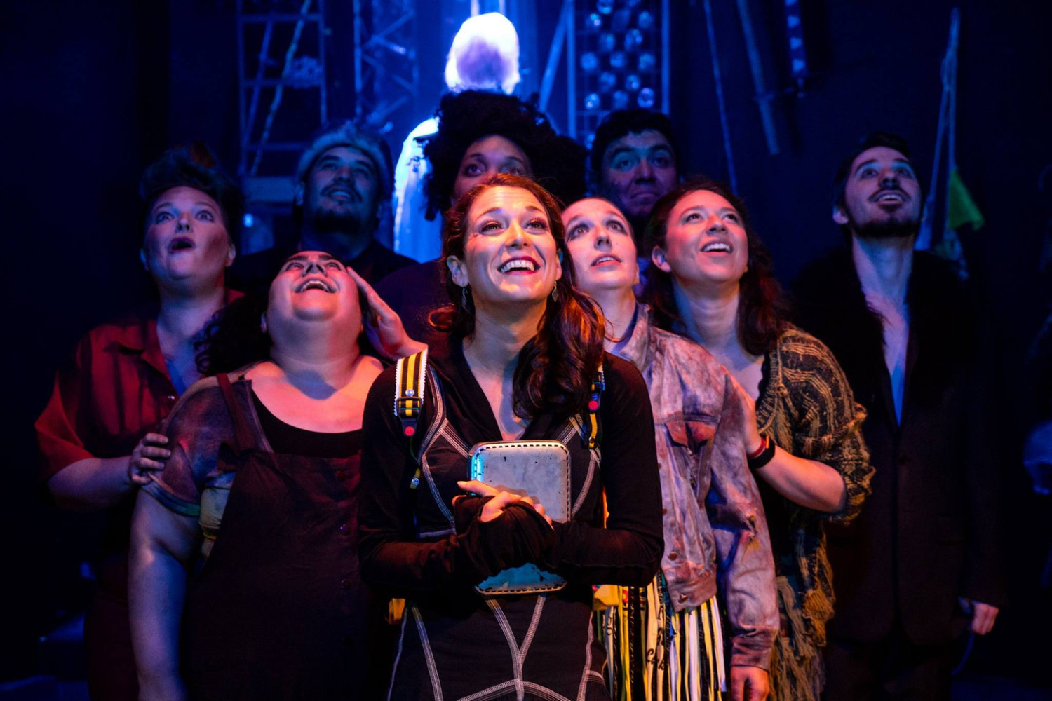 Review: LAST: AN EXTINCTION COMEDY slays at The VORTEX Image