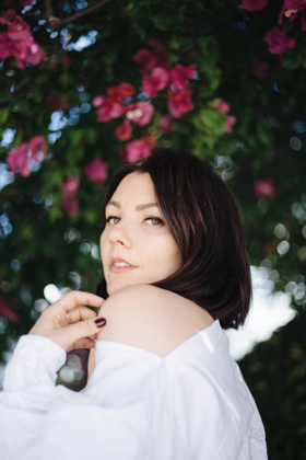 Australian Multi-Instrumentalist Annie Bass Announces Debut EP Image