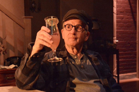 Review: JEWS, CHRISTIANS AND SCREWING STALIN Recounts a Brooklyn Family's Dysfunction, Humor and Ultimate Atonement on Rosh Hashanah Image