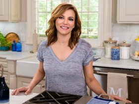 Country Music Icon Martina McBride Comes to Food Network with New Show 