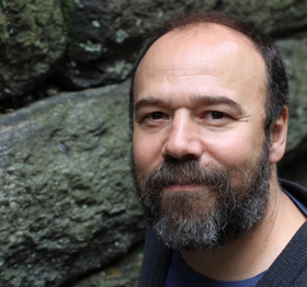 Danny Burstein to Host BROADWAY SALUTES; Special Performance by Nicolette Robinson Image