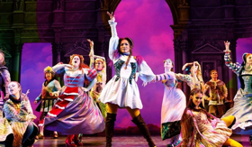 HEAD OVER HEELS Cast Will Perform On The Thanksgiving Day Parade Image