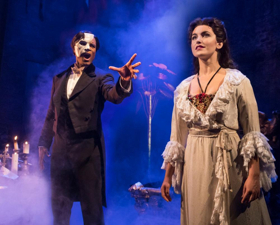 Derrick Davis Returns to Leading Role in PHANTOM OF THE OPERA Tour Image