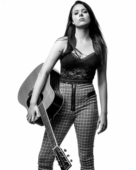 Rett Madison Releases Debut Song MOTHER'S GIRL Just In Time for Mother's Day Image