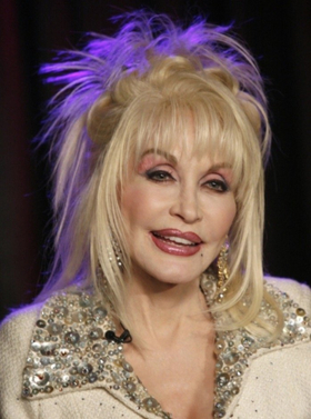 Netflix Orders Dolly Parton Anthology Series Image
