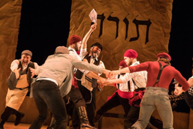 Yiddish FIDDLER ON THE ROOF Releases New Block of Tickets Through January 5, 2020 Image