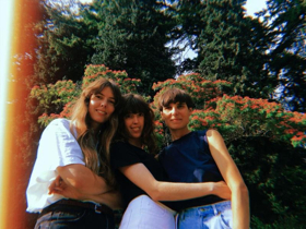 The Courtneys Share New Video MINNESOTA, Touring With Cloud Nothings Image