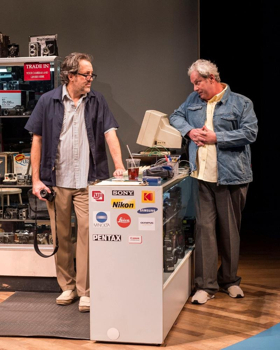 Review: LINDA VISTA Offers a Comically Unsettling Look at the Contemporary Dating Scene Image