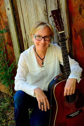 IBMA Distinguished Achievement Award Winner Louisa Branscomb to Release New Album This Spring Image