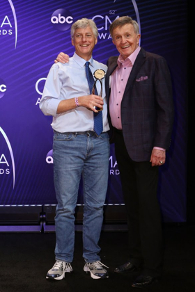 Billboard Journalist Tom Roland Receives the 2018 CMA Media Achievement Award Image
