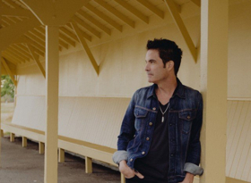 Train Lead Singer Pat Monahan to Make Broadway Debut in ROCKTOPIA Image
