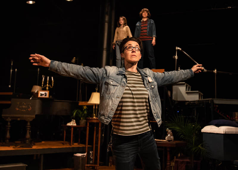 Review: FUN HOME at The Wilbury Theatre Group 